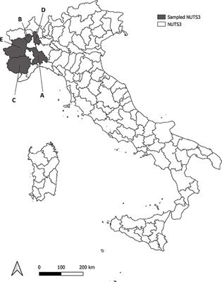 Congenital transmission of Neospora caninum in wild ungulates and foxes